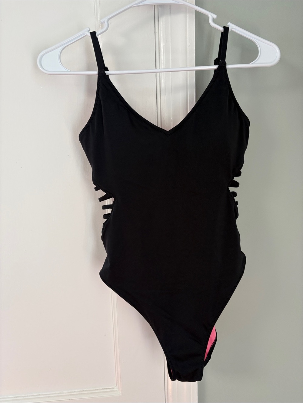 PINK Victoria's Secret Black One-Piece Swimsuit Side Strap Cutouts Medium
